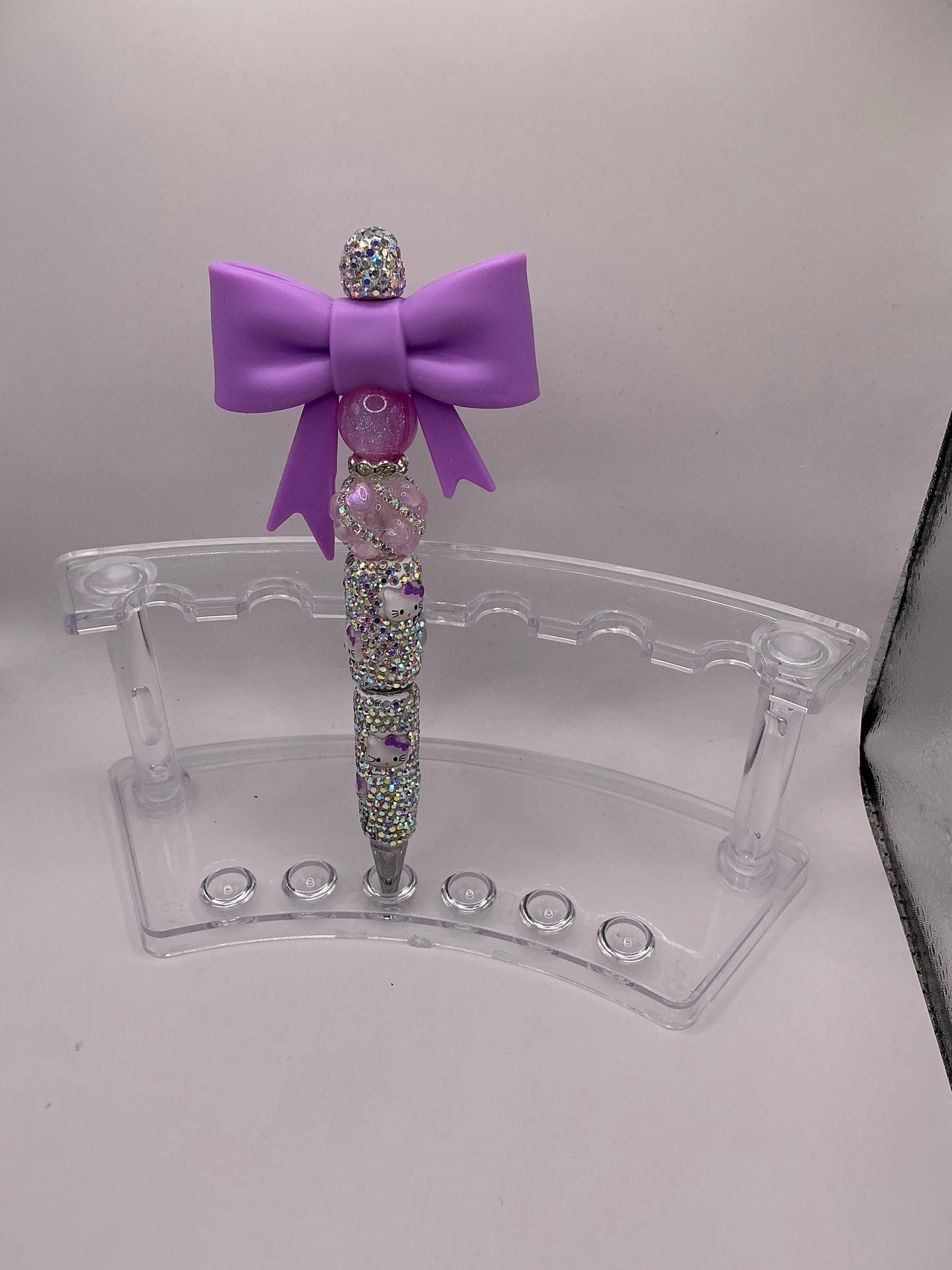 Hello kitty Bow Beaded Pen