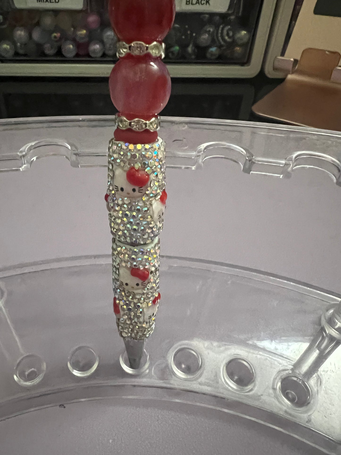 Mirror Hello Kitty beaded pen