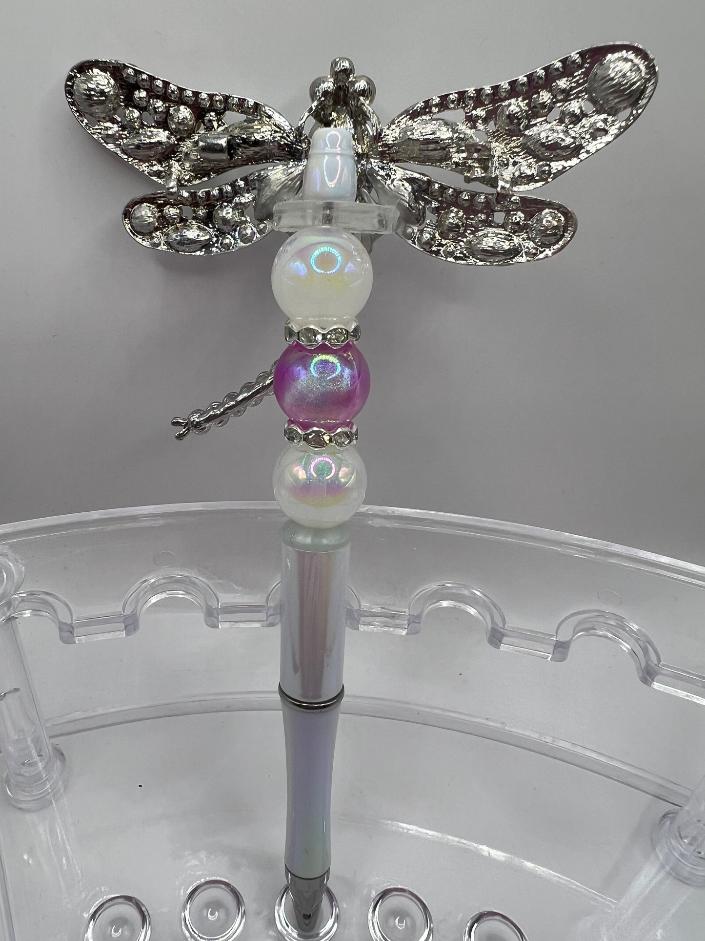 Dragonfly white