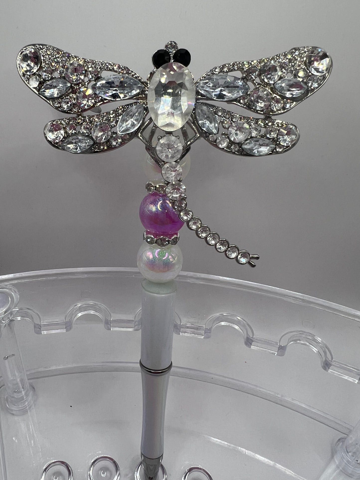 Dragonfly white