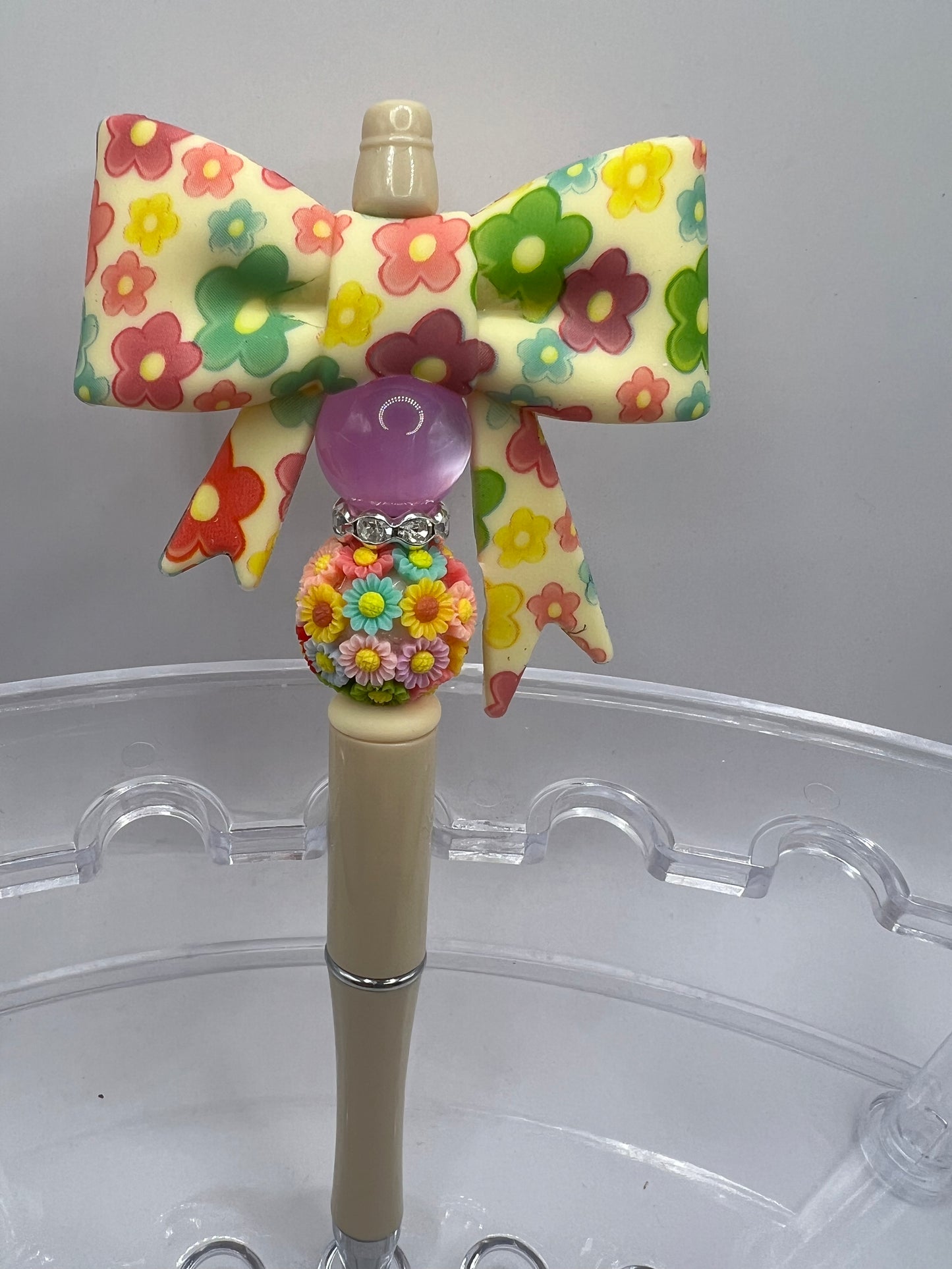 Bow Beaded Pen