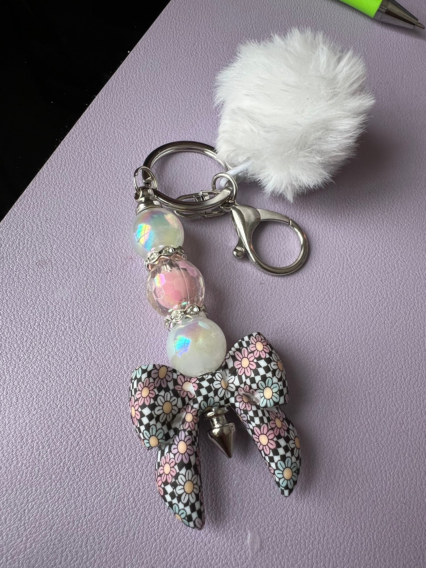 Bow keychain