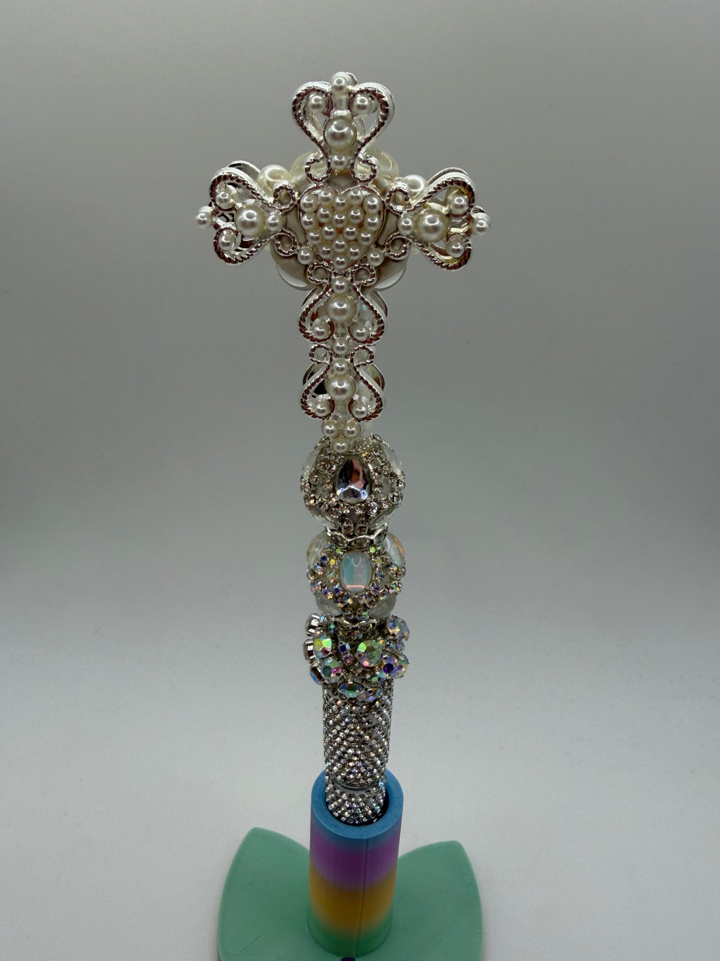Cross beaded Pen