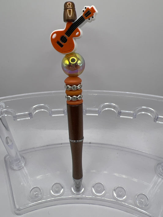 Guitar beaded pen