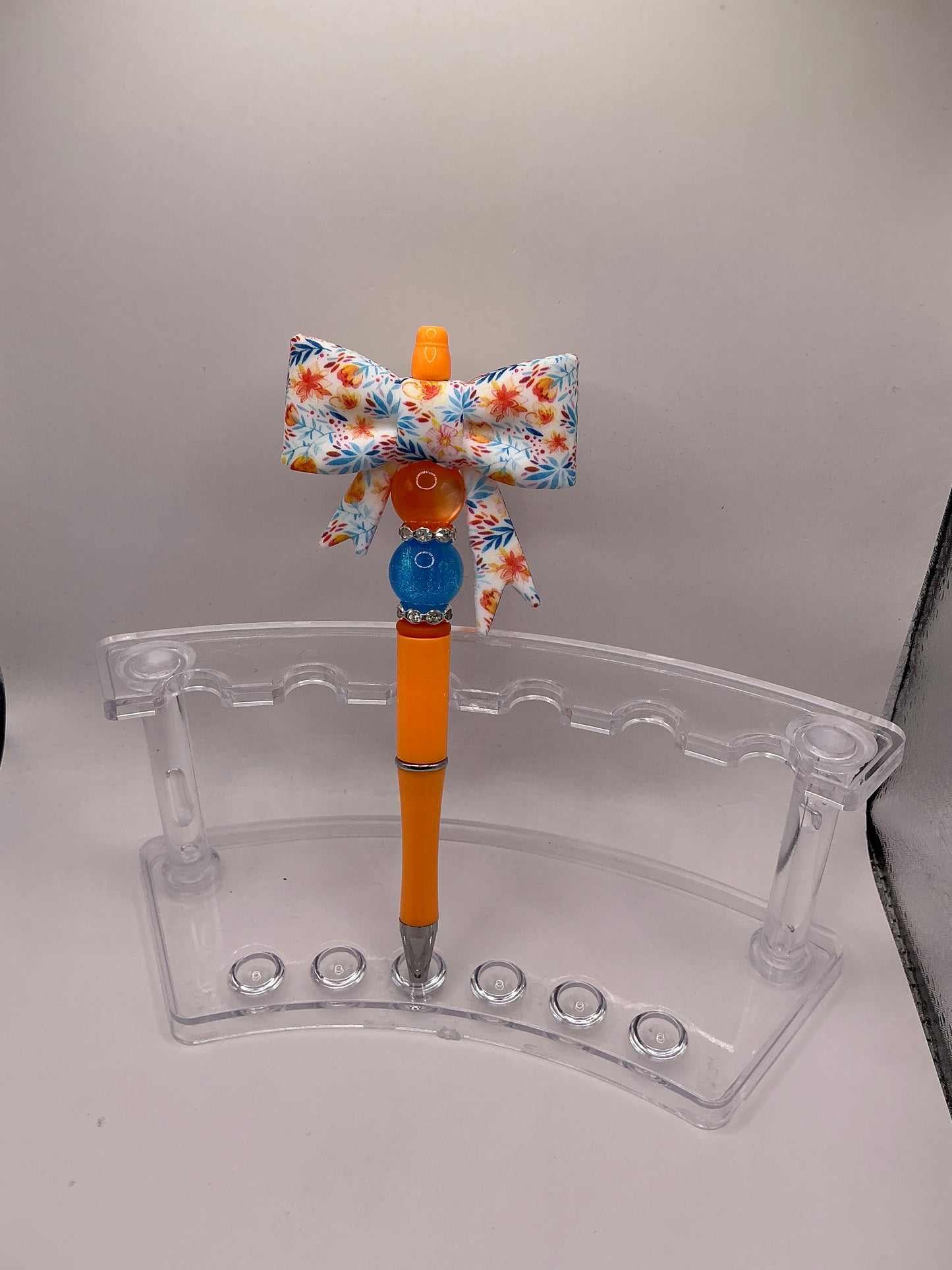 Bow Beaded Pen