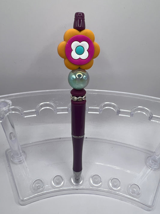 Flower beaded pen