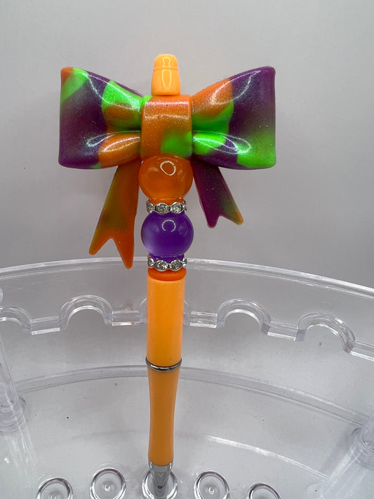 Bow  beaded pen