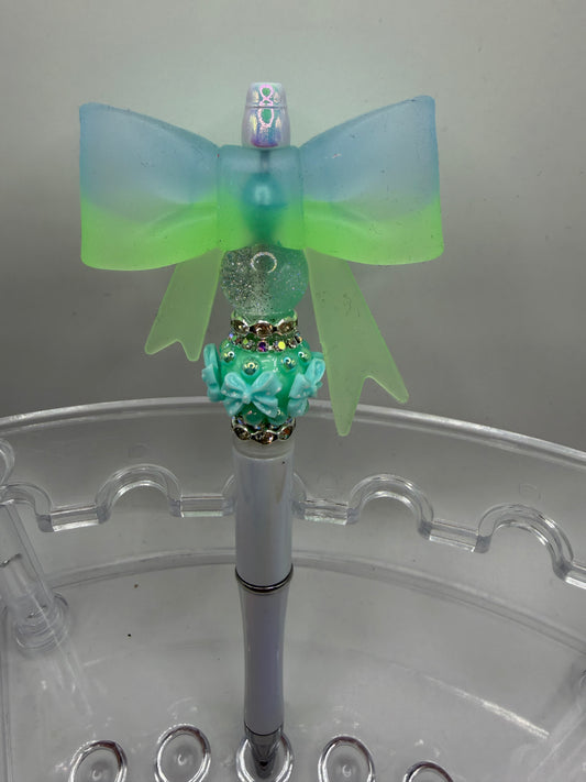 Bow Beaded Pen
