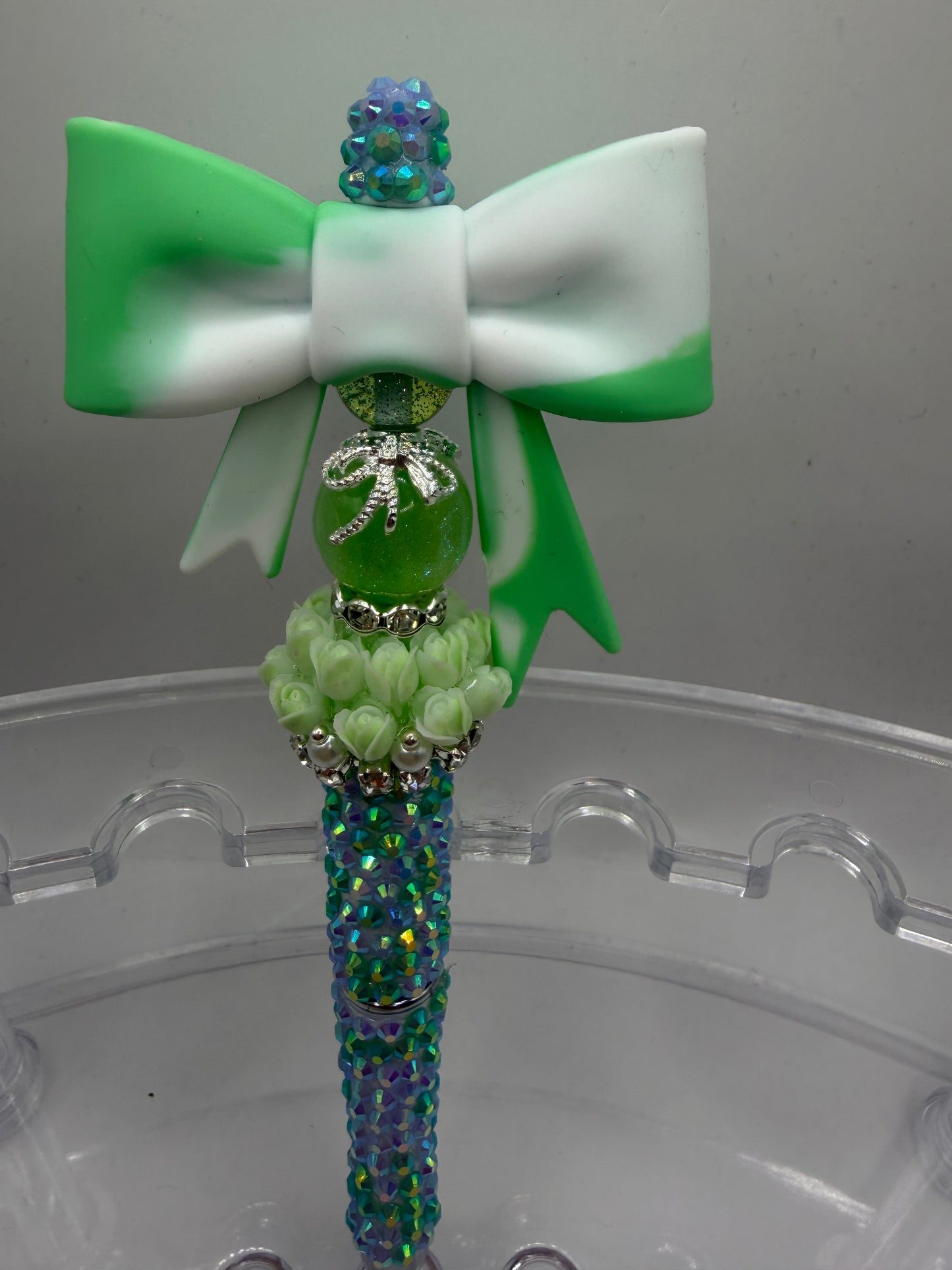 Bow Beaded Pen
