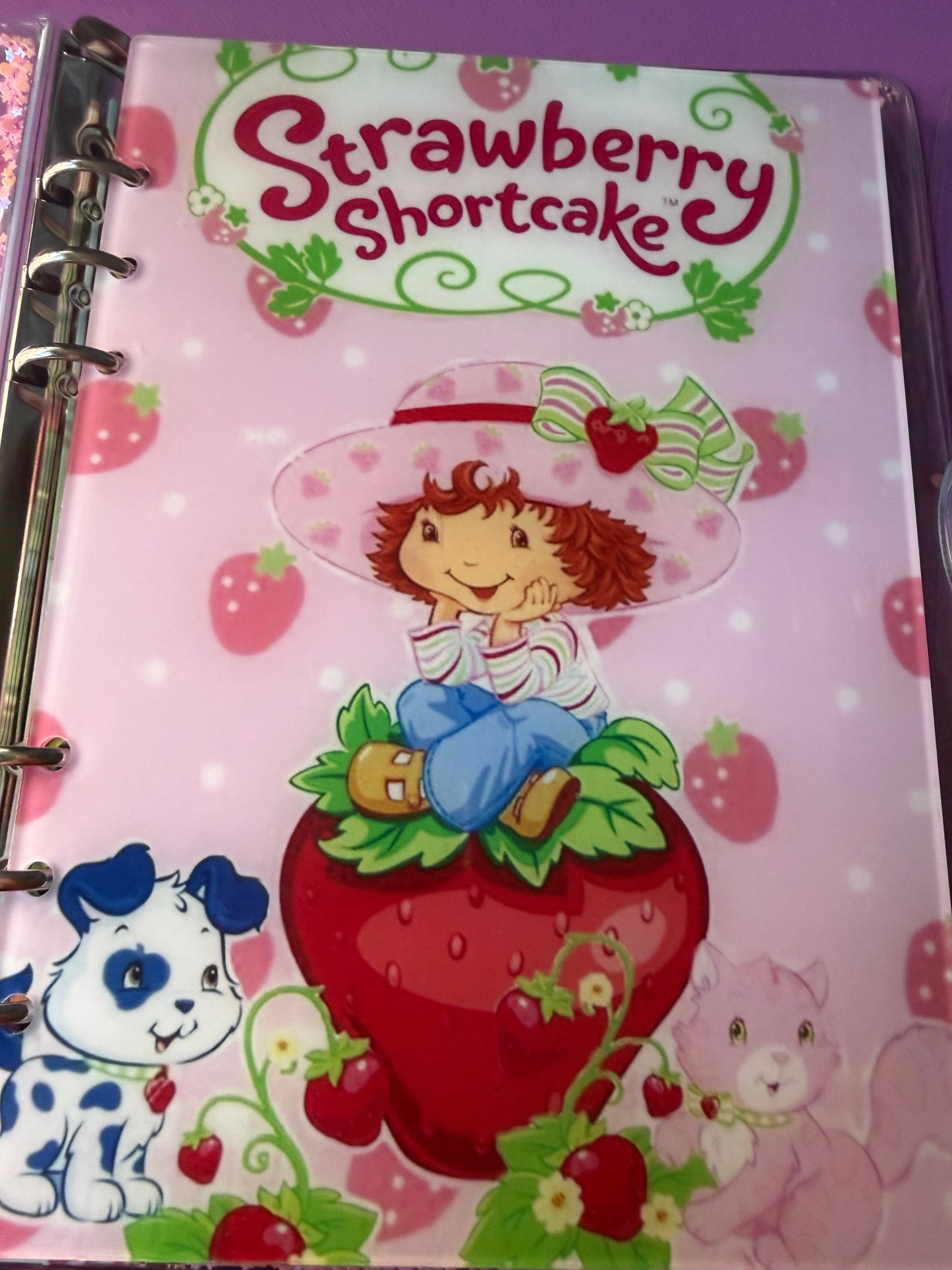 Strawberry Shortcake shaker A5 Binder
