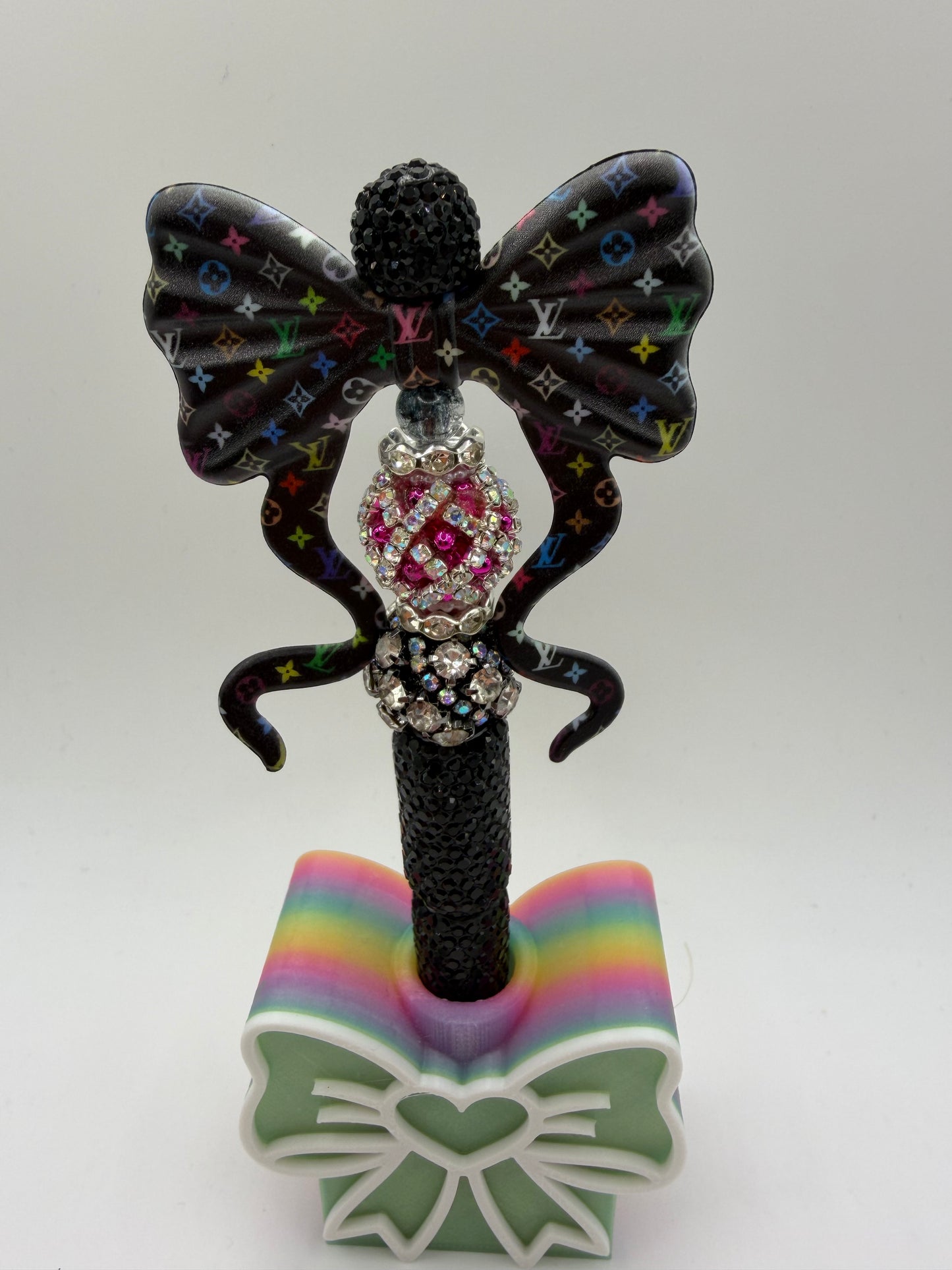 LV Bow Beaded Pen