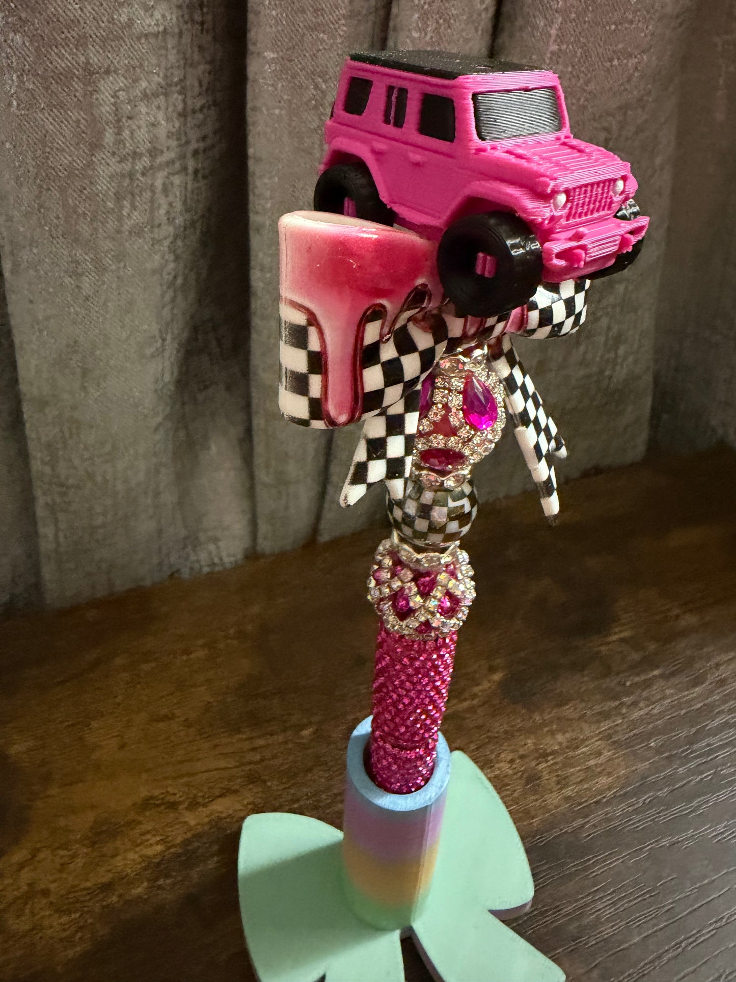 3-D printed Jeep beaded pen