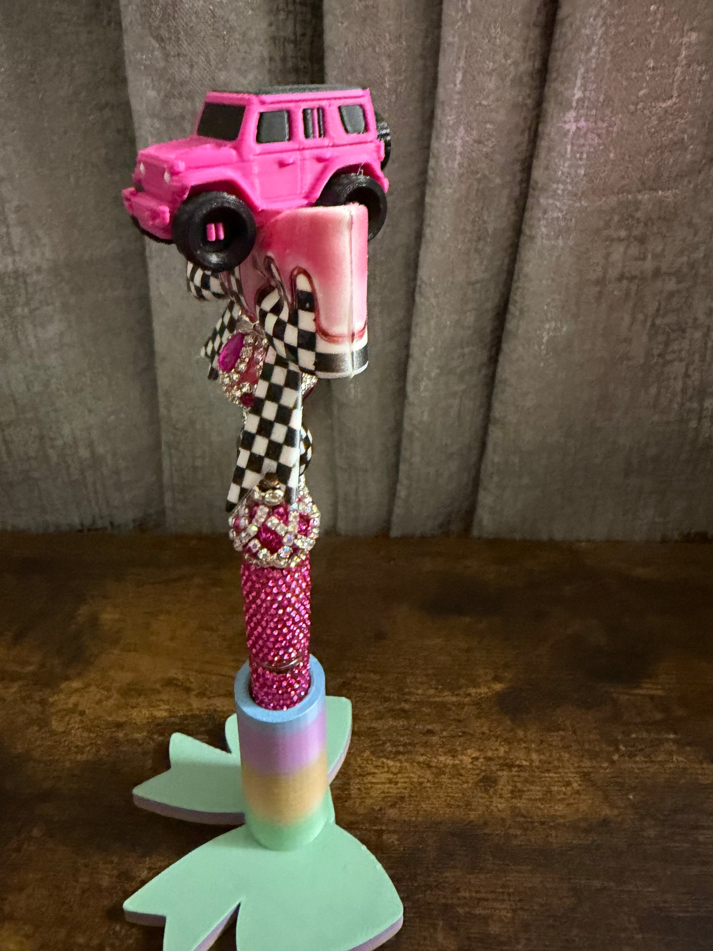3-D printed Jeep beaded pen