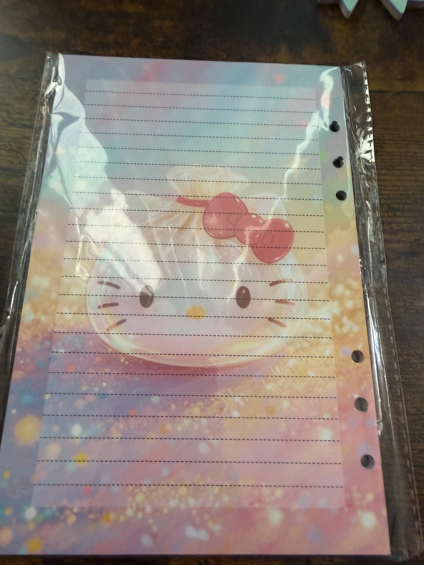 Hello Kitty A5 Binder