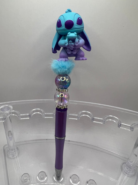 Stitch beaded pen